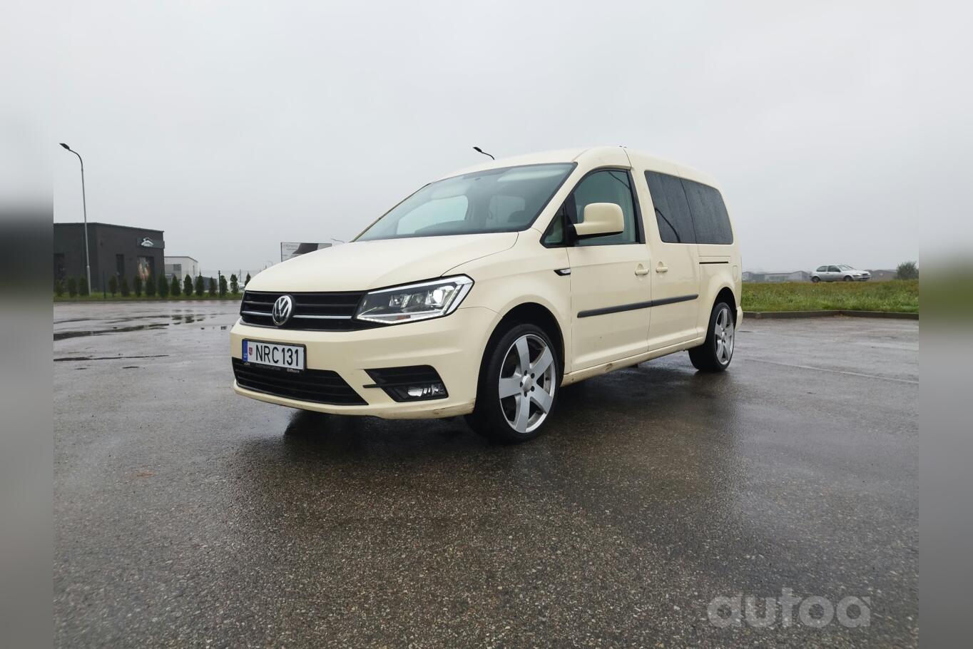 Volkswagen Caddy 4 generation Maxi minivan 5-doors