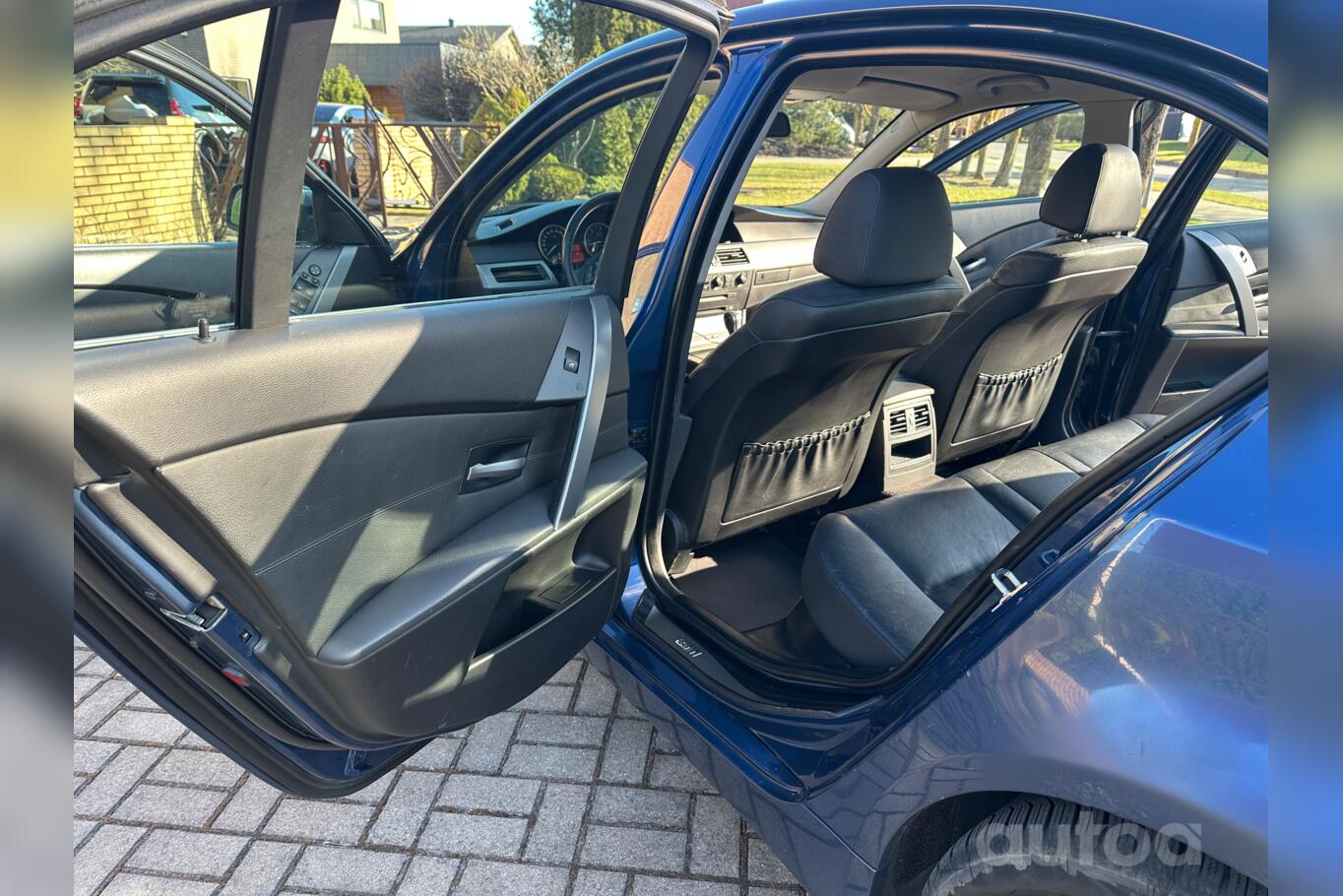 BMW 525 2012