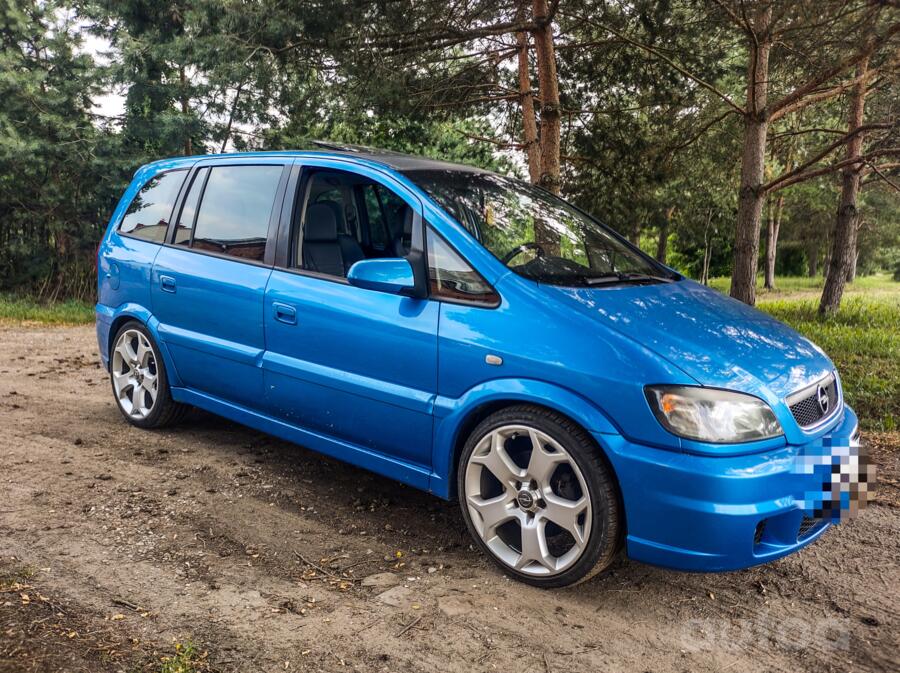 Opel Zafira OPC A Compactvan