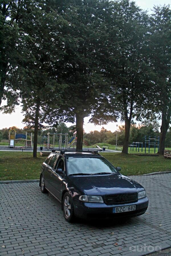 Audi A4 B5 Avant wagon 5-doors