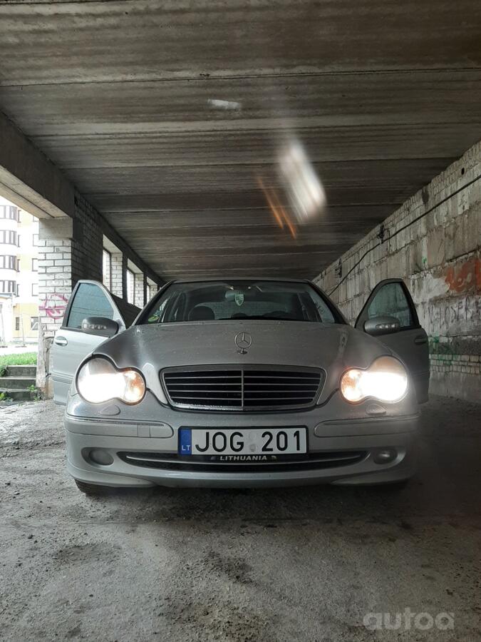 Mercedes-Benz C-Class W203/S203/CL203 Sedan 4-doors
