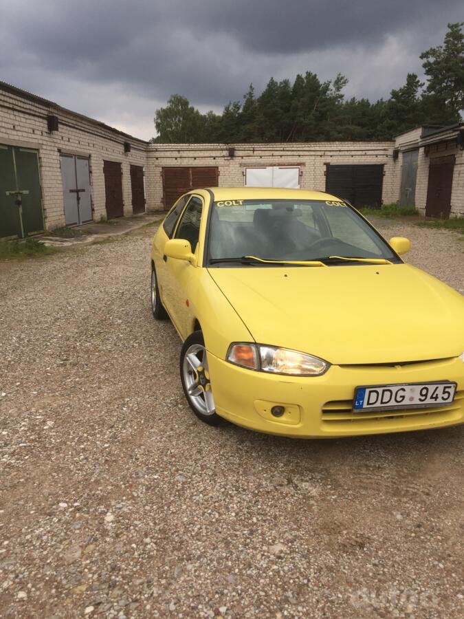 Mitsubishi Colt 5 generation