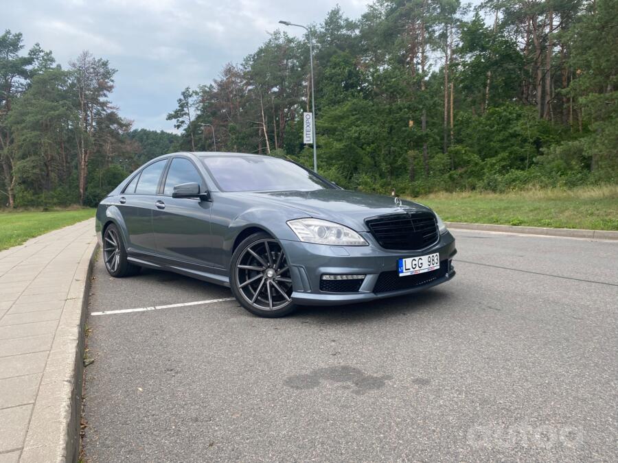 Mercedes-Benz S-Class W221 Sedan 4-doors