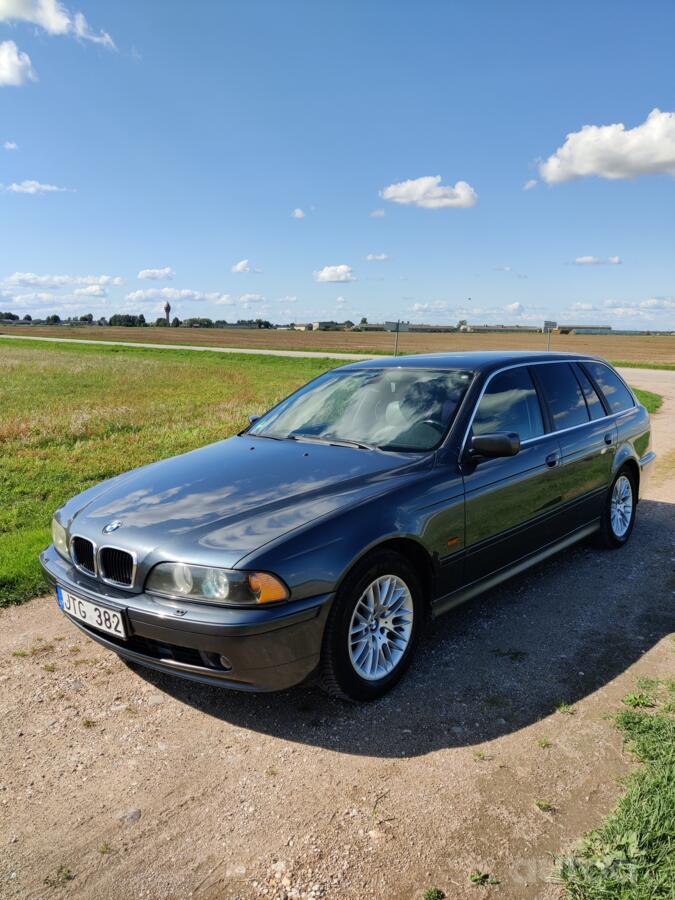 BMW 5 Series E39 Touring wagon