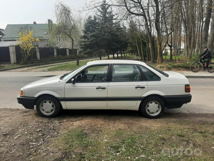 Volkswagen Passat B3 Sedan