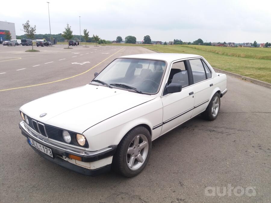 BMW 3 Series E30 Sedan 4-doors
