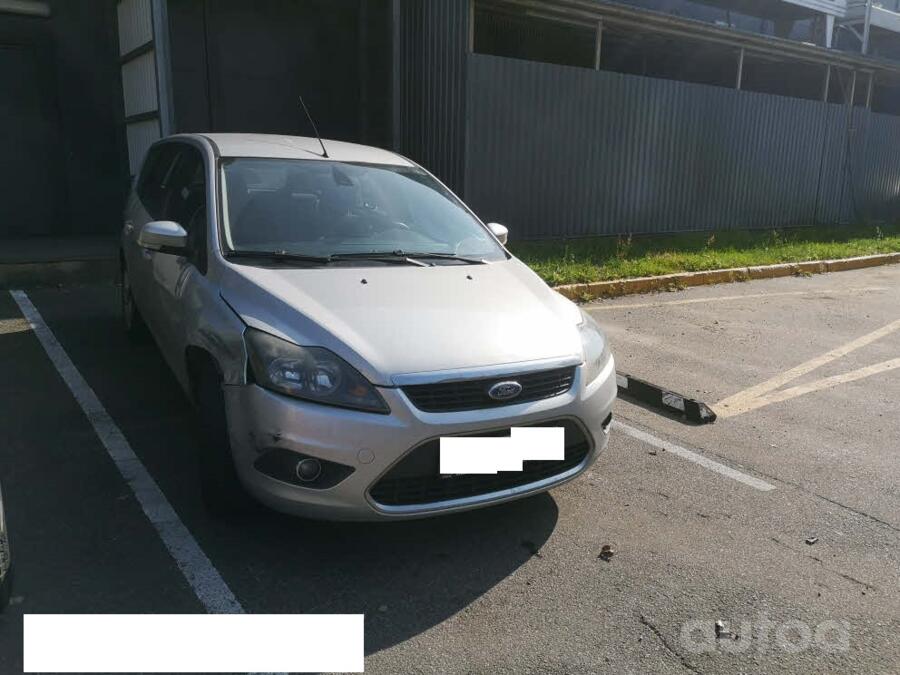 Ford Focus 2 generation wagon 5-doors