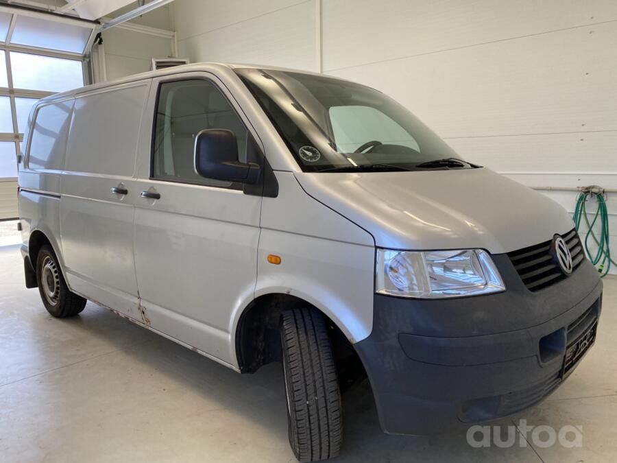 Volkswagen Transporter T5 Minivan 4-doors