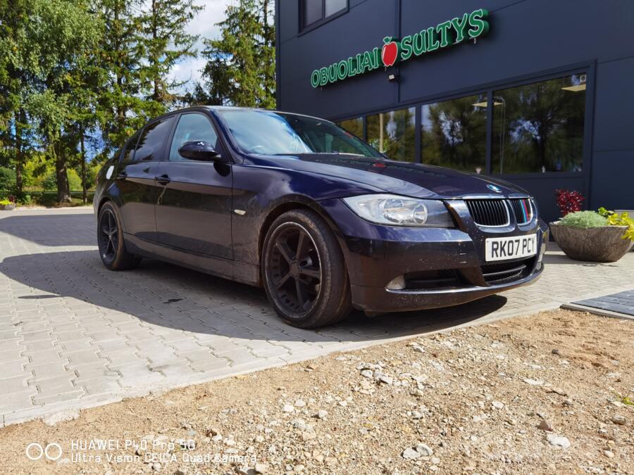 BMW 3 Series E90/E91/E92/E93 Sedan