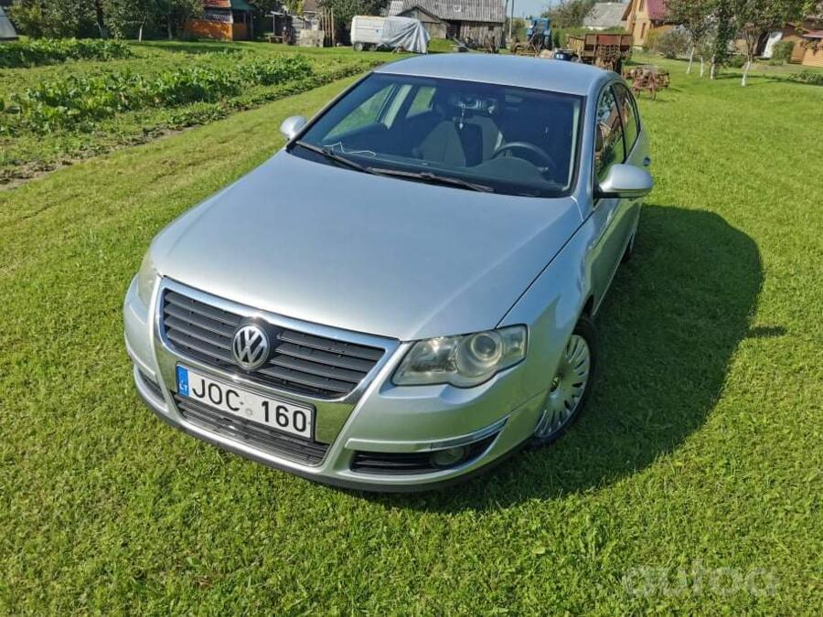 Volkswagen Passat B6 Sedan 4-doors