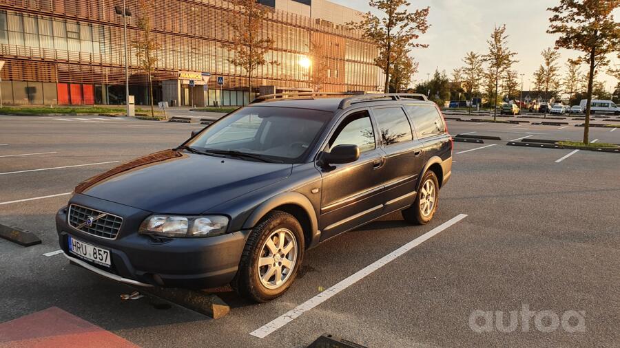 Volvo XC70 2 generation wagon