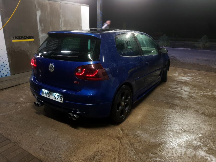 Volkswagen Golf GTI 5 generation