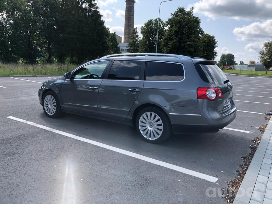 Volkswagen Passat B6 wagon 5-doors