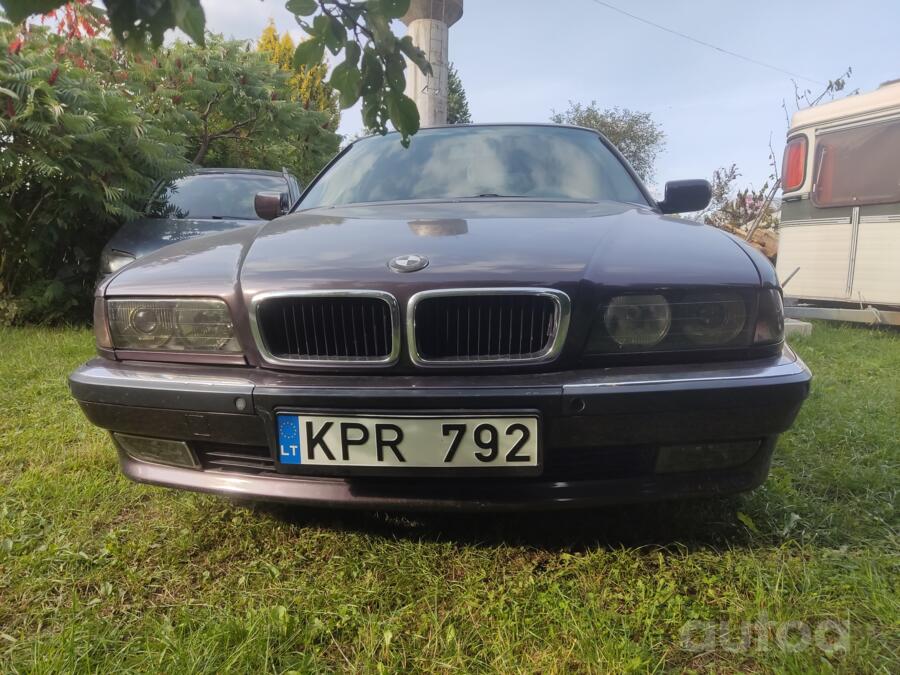 BMW 7 Series E38 Sedan