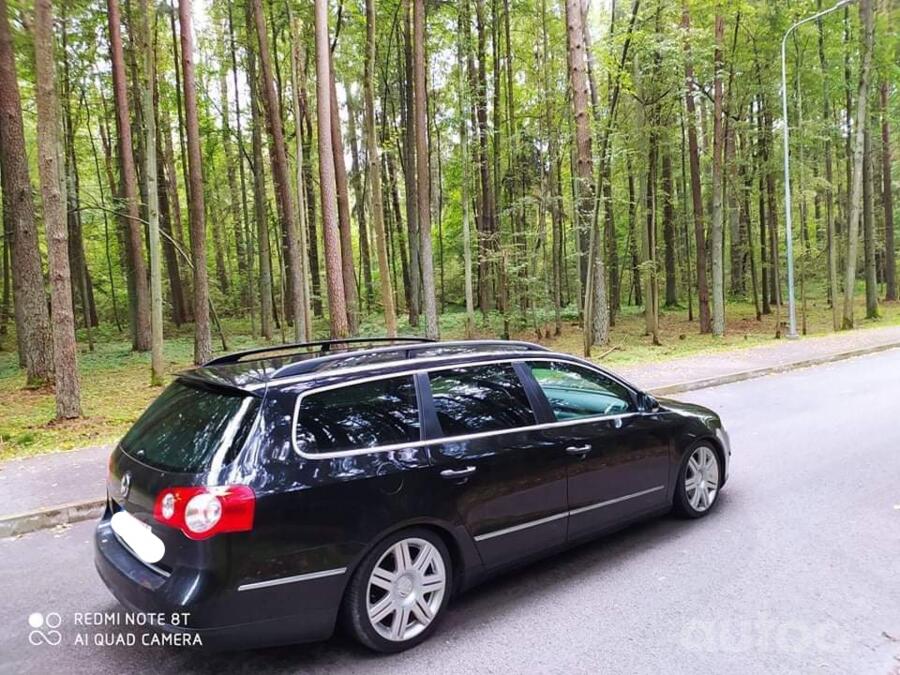 Volkswagen Passat B6 wagon 5-doors