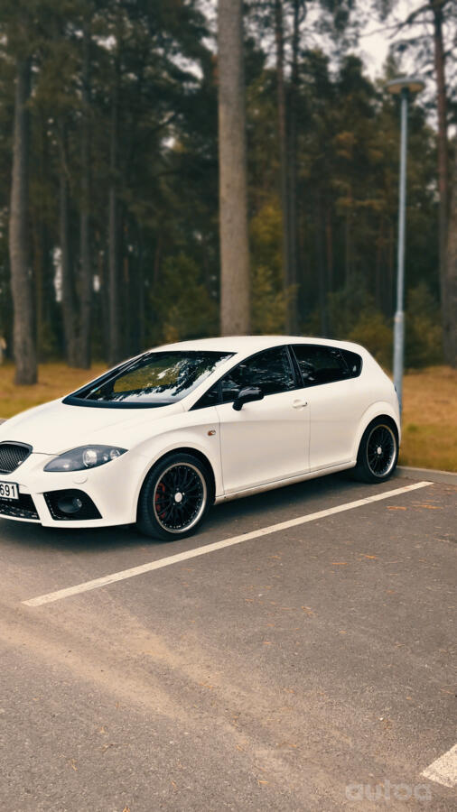 SEAT Leon Cupra 2 generation