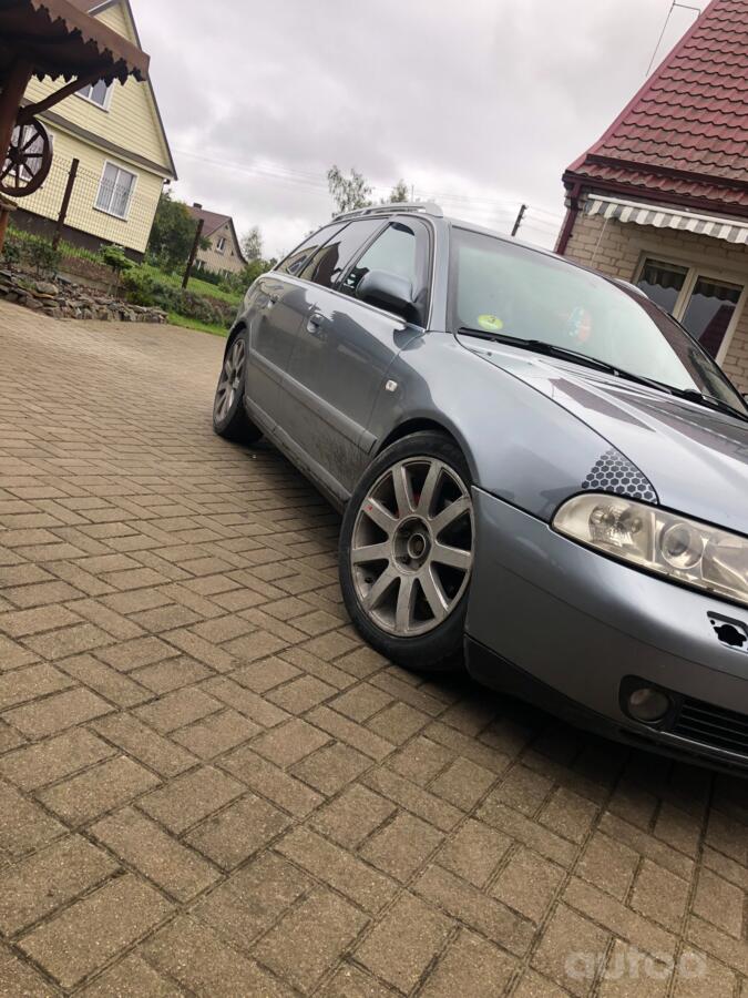 Audi A4 B5 [restyling] Avant wagon 5-doors