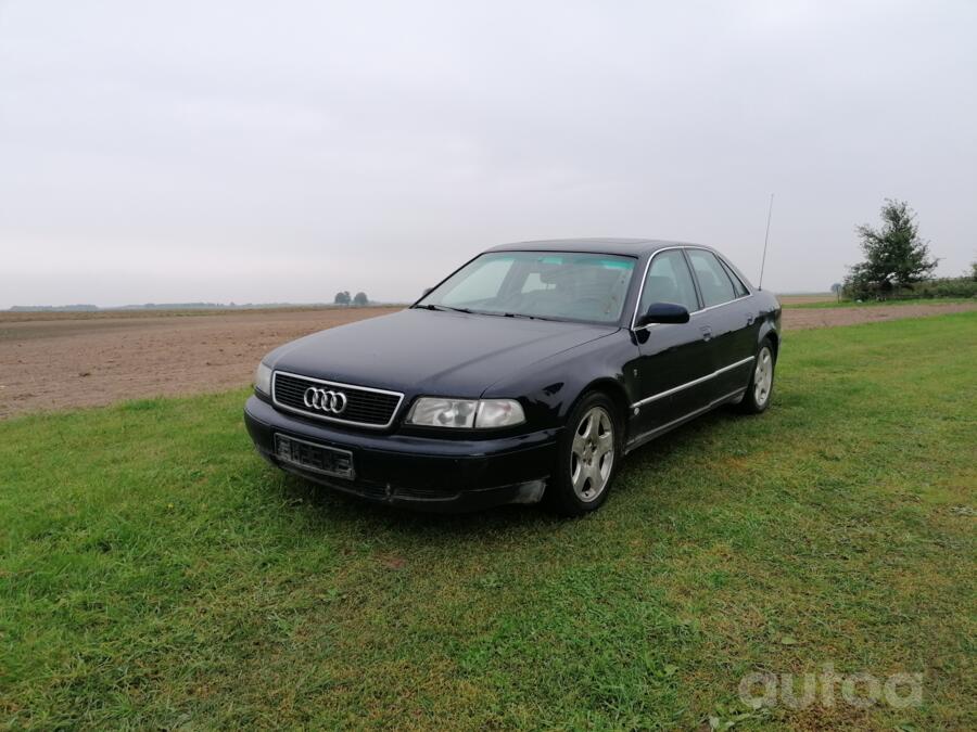 Audi A8 D2/4D Sedan 4-doors