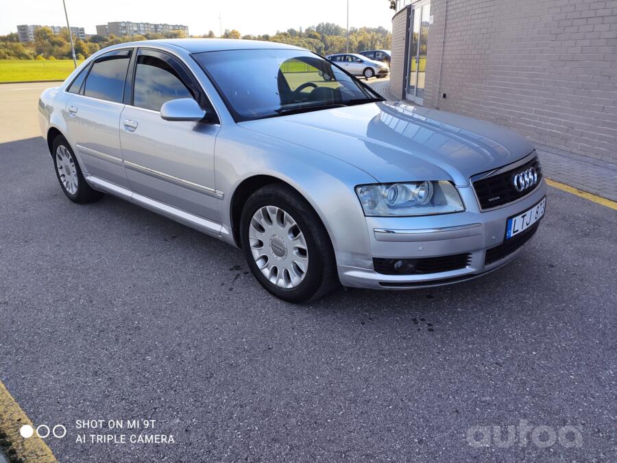 Audi A8 D3/4E Sedan