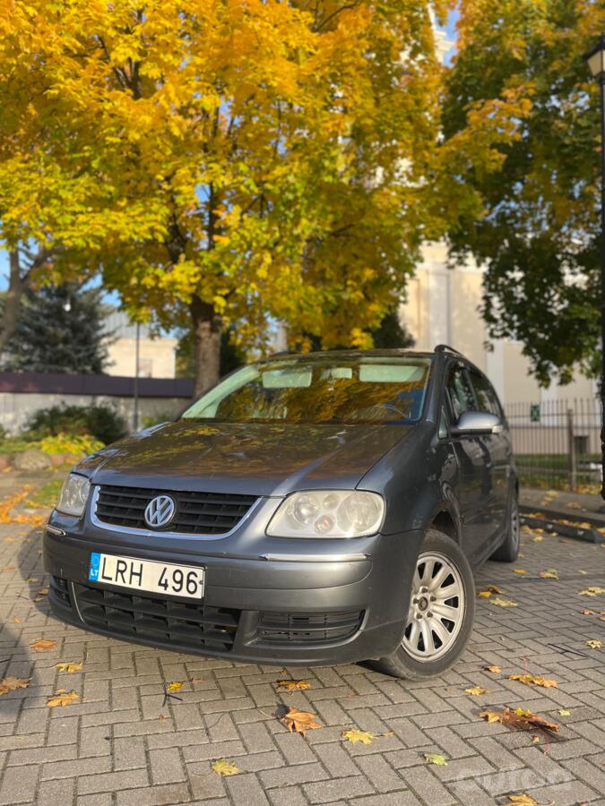Volkswagen Touran 1 generation Minivan