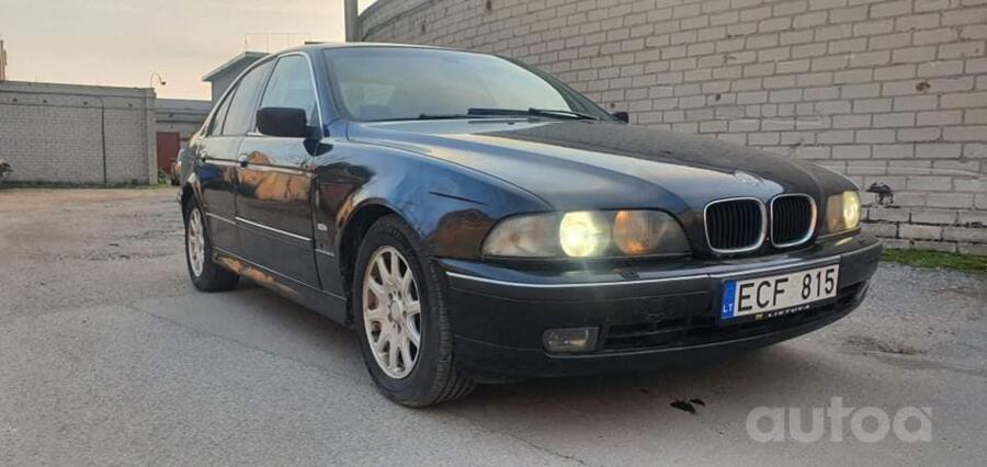 BMW 5 Series E39 Sedan 4-doors