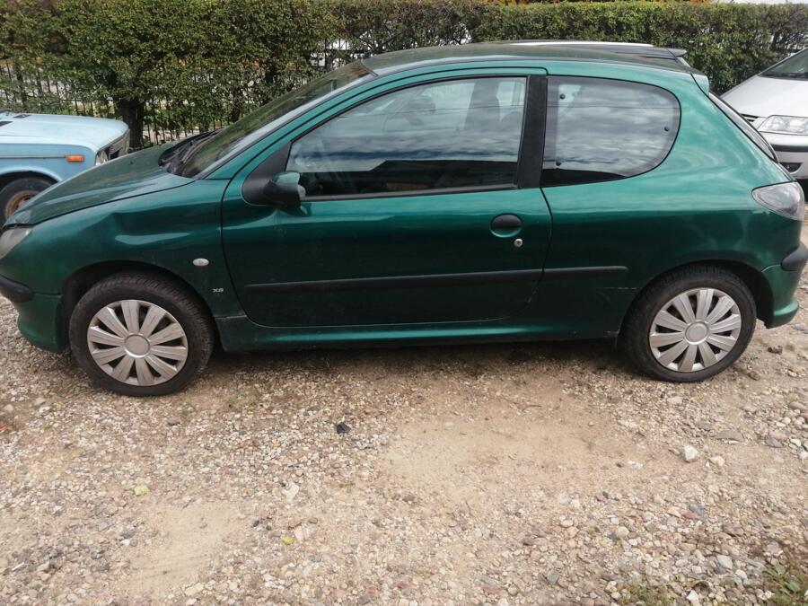 Peugeot 206 1 generation Hatchback 3-doors