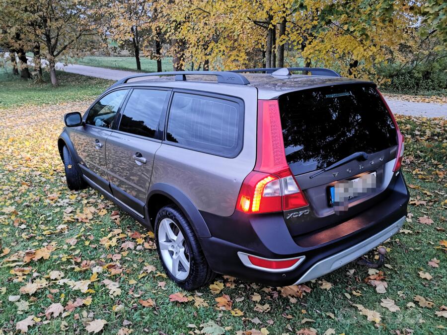 Volvo XC70 3 generation wagon