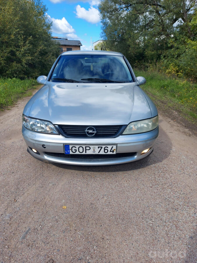 Opel Vectra B Hatchback