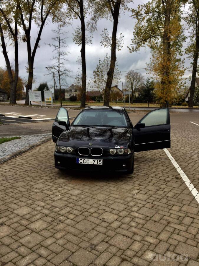 BMW 5 Series E39 Sedan 4-doors