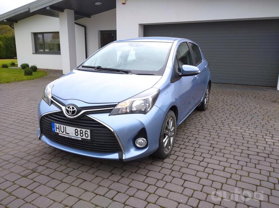 Toyota Yaris XP130 [2th restyling] Hatchback