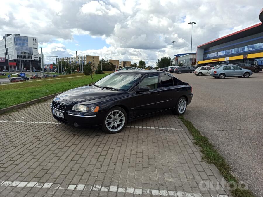 Volvo S60 1 generation [restyling] Sedan