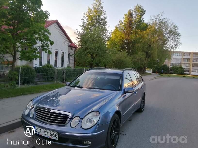 Mercedes-Benz E-Class W211 Sedan