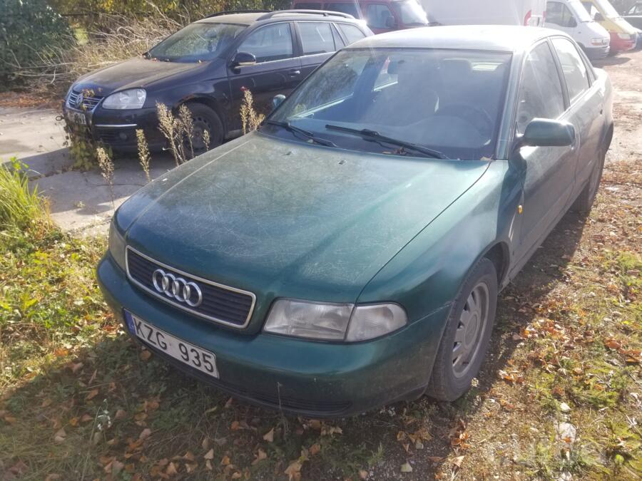 Audi A4 B5 Sedan