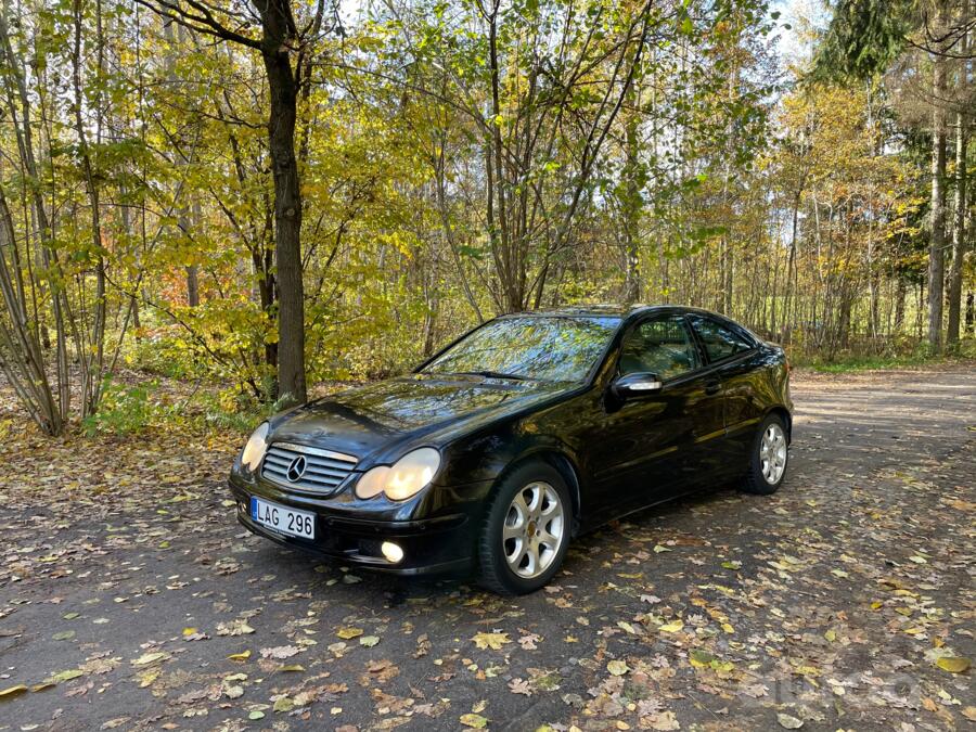 Mercedes-Benz C-Class W203/S203/CL203 Coupe 3-doors