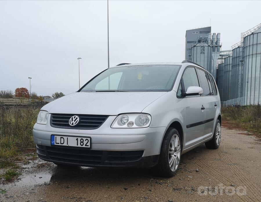 Volkswagen Touran 1 generation Minivan