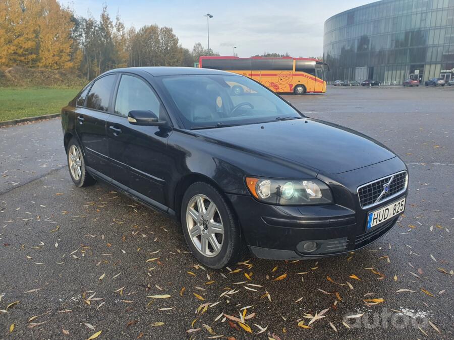 Volvo S40 2 generation Sedan