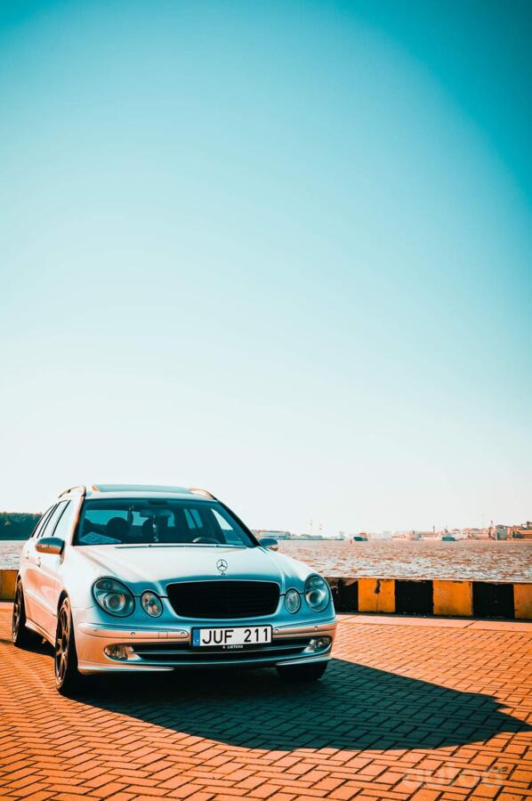 Mercedes-Benz E-Class W211/S211 wagon 5-doors