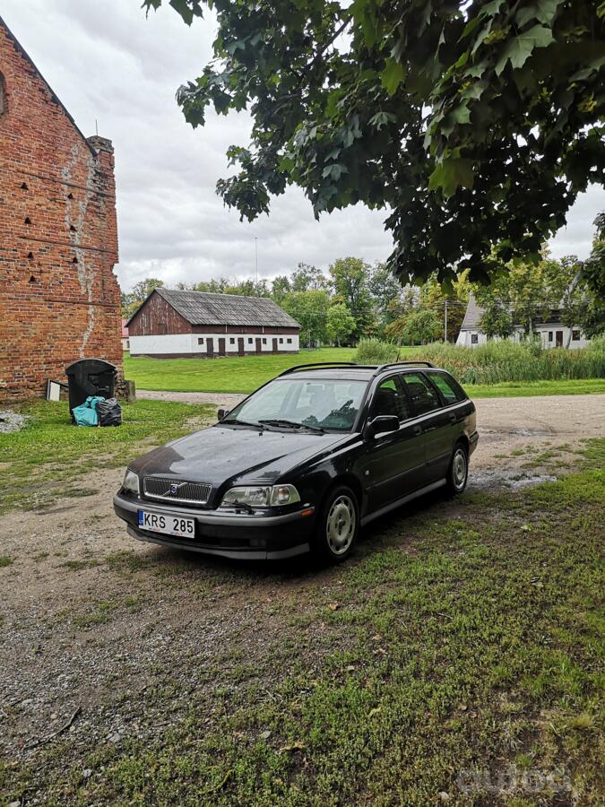 Volvo V40 1 generation wagon