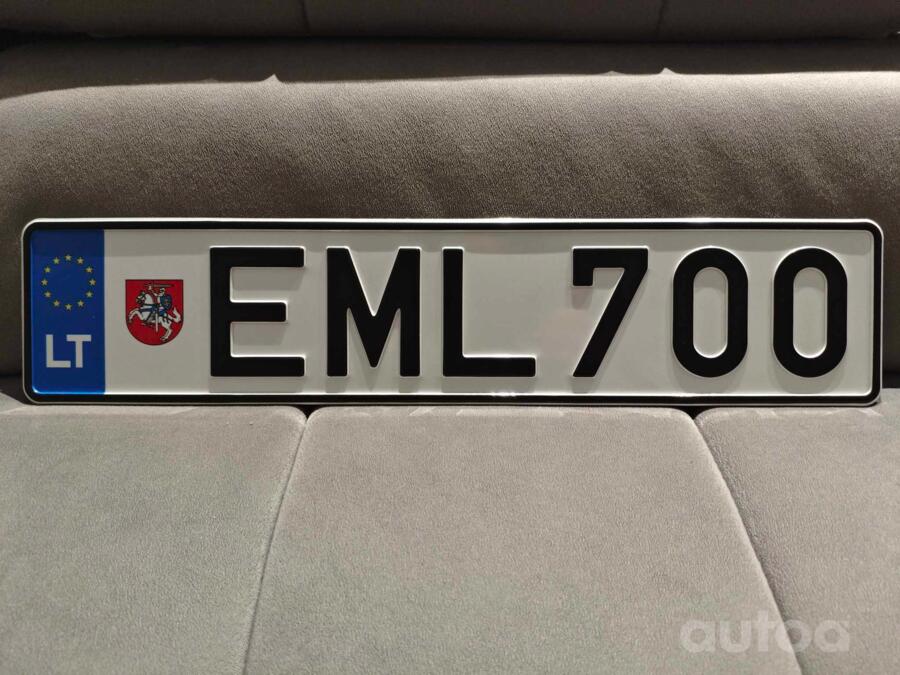 EML700
