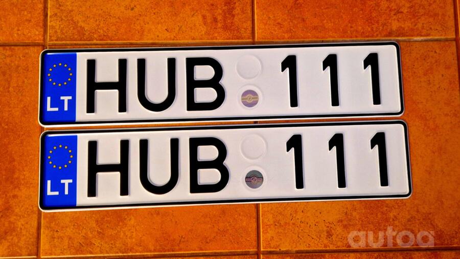 HUB111