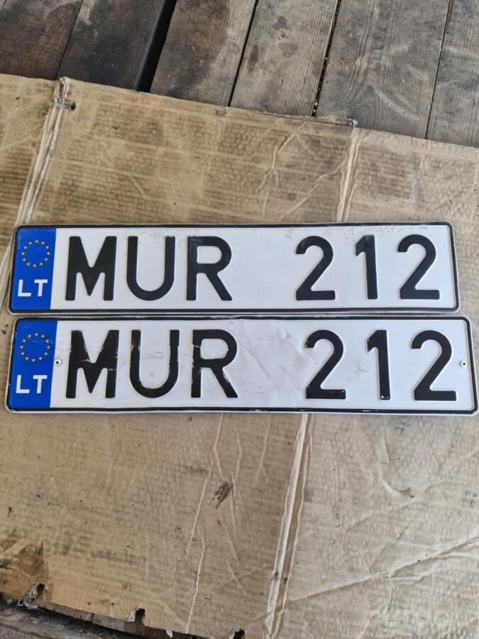 MUR 212