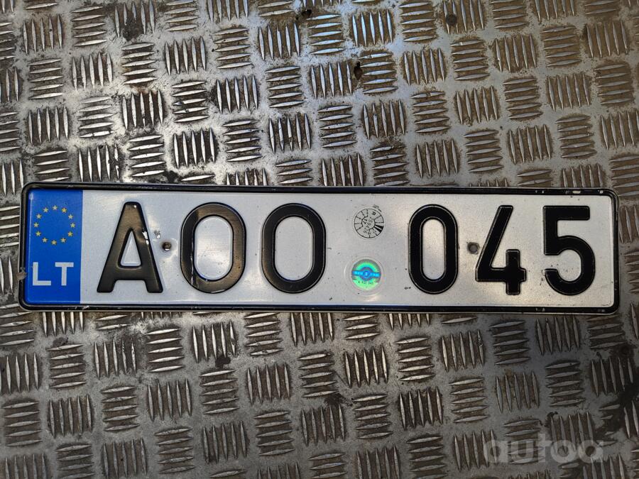 AOO045