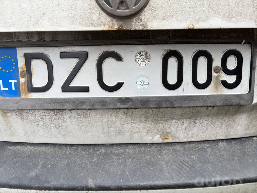 DZC009