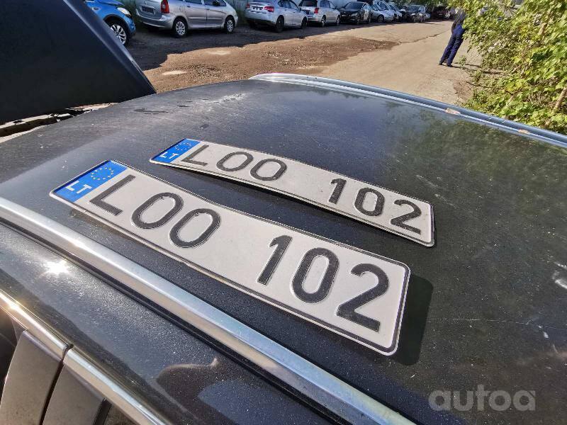 LOO102