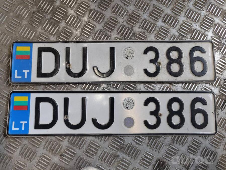 DUJ386