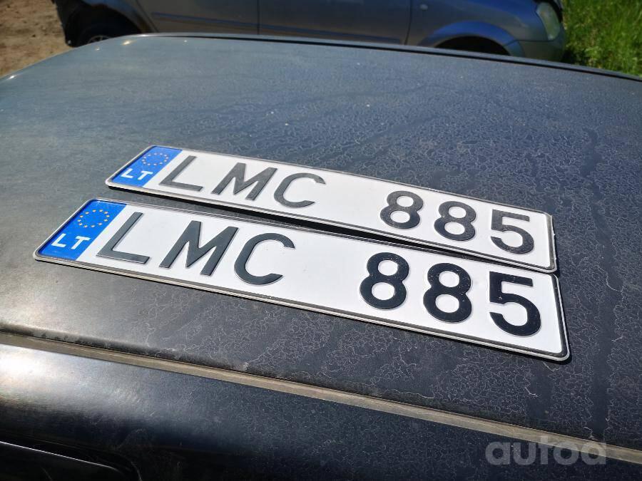 LMC885