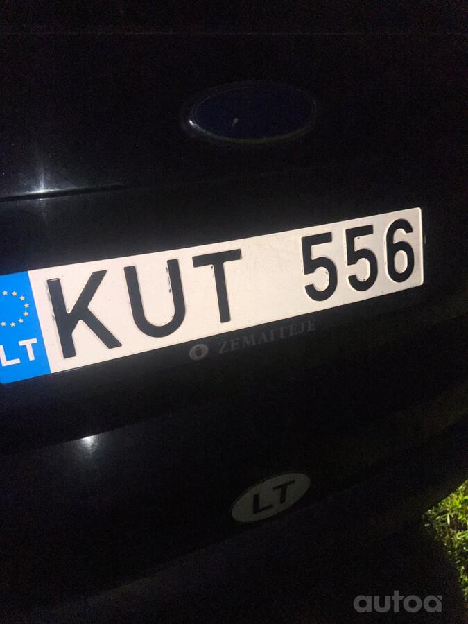 KUT556