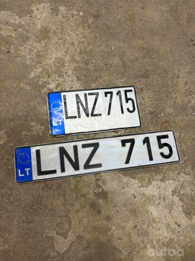 LNZ715