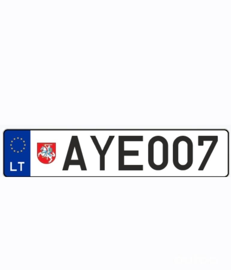 AYE007