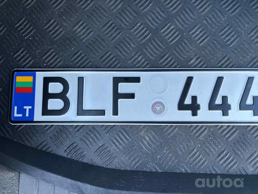 BLF444